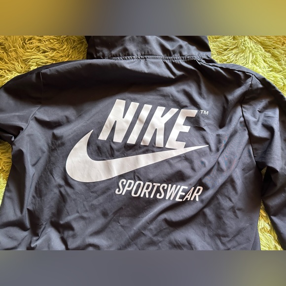 Nike Circa Anorak Jacket - Picture 3 of 8